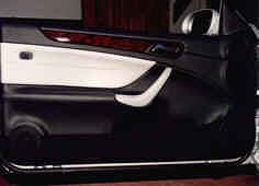 Mercedes CLK Typ C208 Innenausstattung Tuerverkleidung