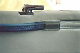 Cessna C 172 Tuerverkleidung Griff