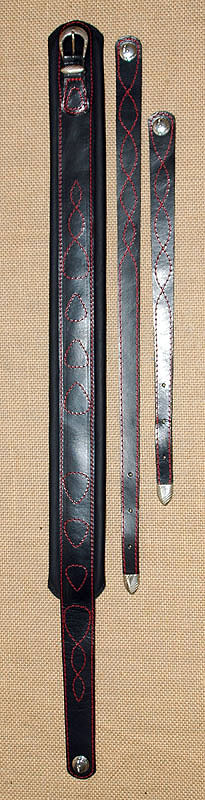 Gitarrengurt Blankleder bestickt
