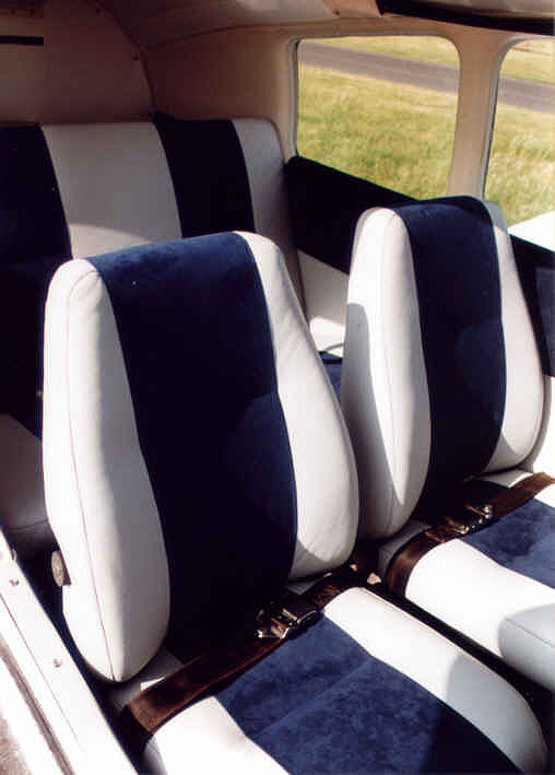 Piper PA 28 Cadet Pilotensitz