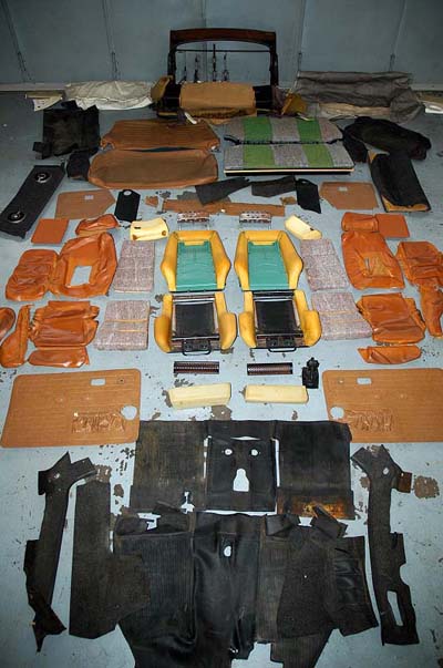 VW 1303 komplette Innen-Ausstattung