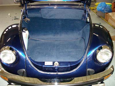 VW 1303 Teppich-Ausstattung